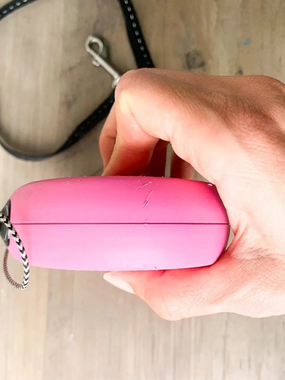 Pink Flexi Leash for Medium Size Dogs. Cord Lead.. 16 feet. Good Condition. - Picture 5 of 11